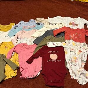 LOT of 0-3 mo. Long sleeve onesies.